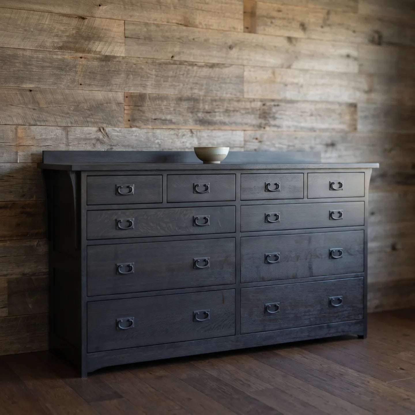 Mission 10-Drawer Dresser - Black