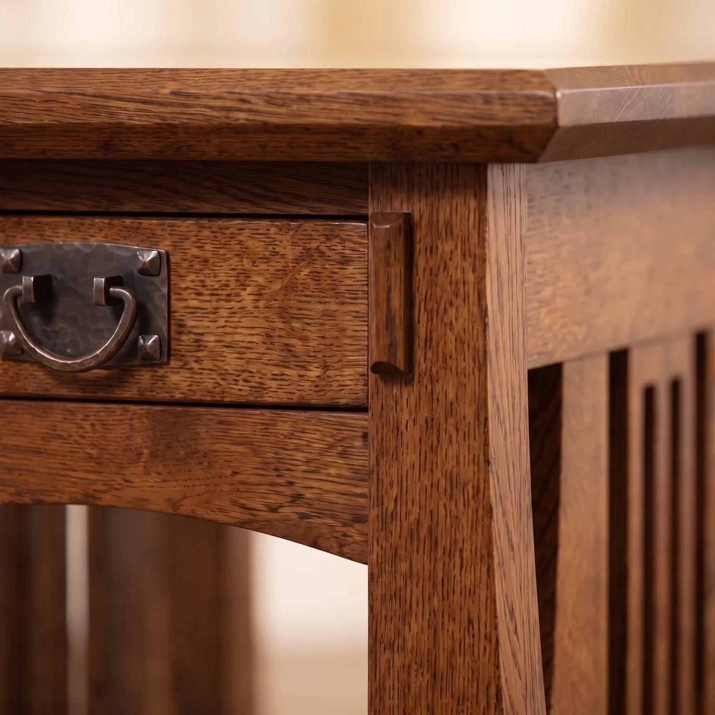 Bungalow End Table - Walnut