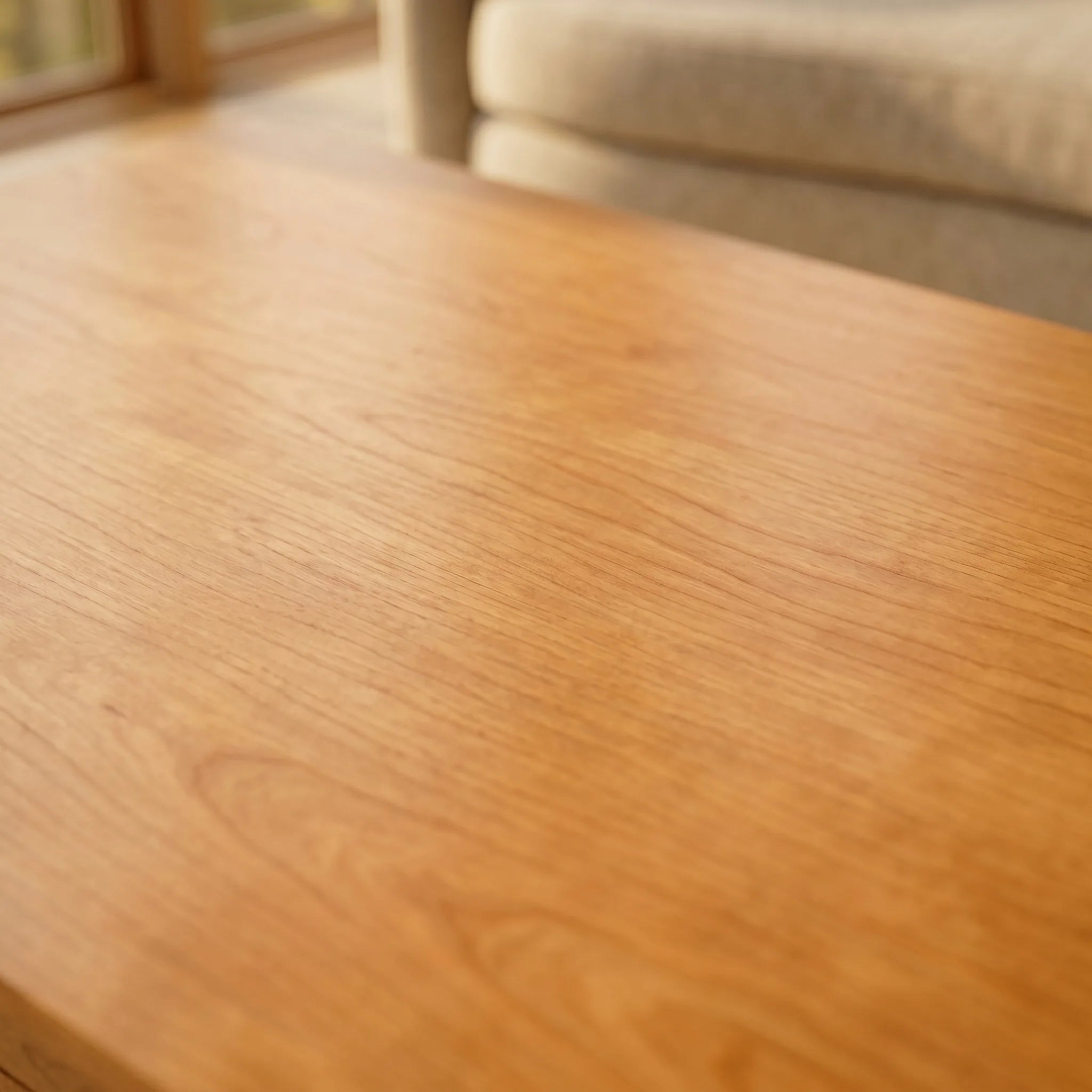 African Inlay Coffee Table - Nutmeg — quarter-sawn wood grain detail