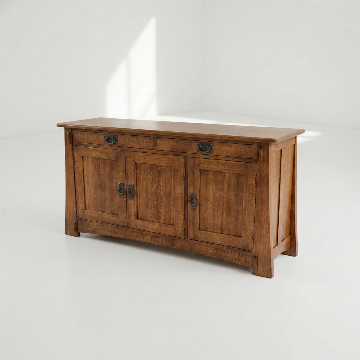 Bungalow 3-Door Console - Solid Oak _ 1758AntiqueBrown