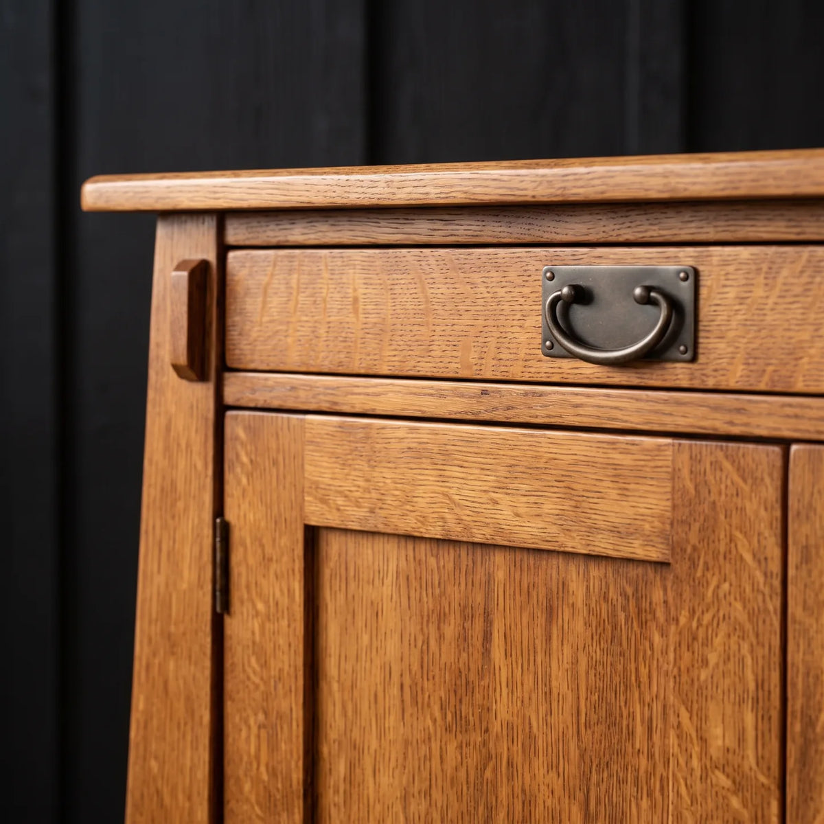 Bungalow 3-Door Console - Antique Brown