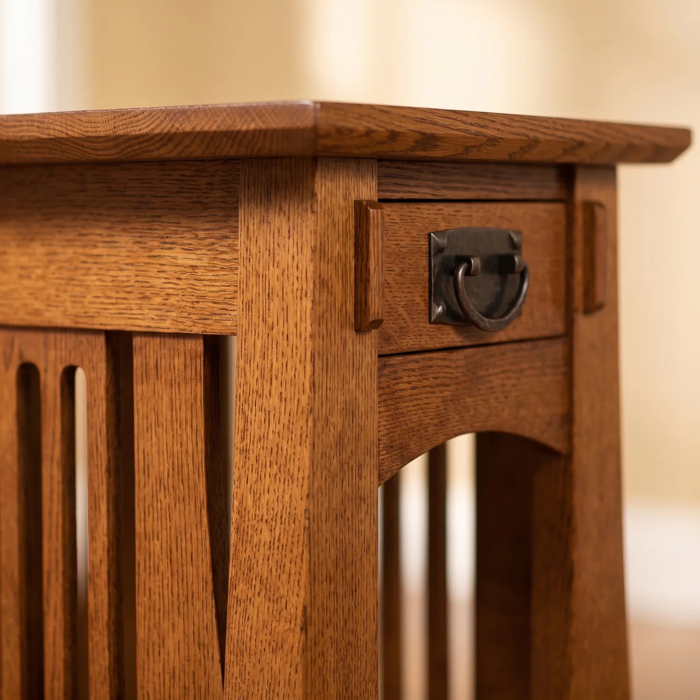 Bungalow Spacesaver End Table - Antique Brown