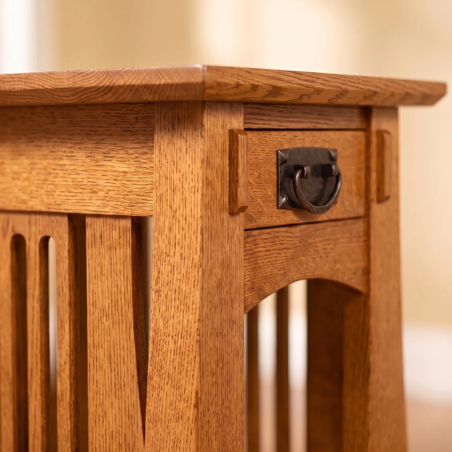 Bungalow Spacesaver End Table - Country