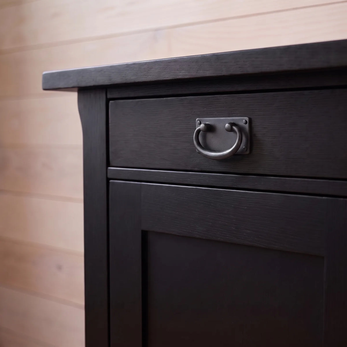 Mission 2-Door Console - Black