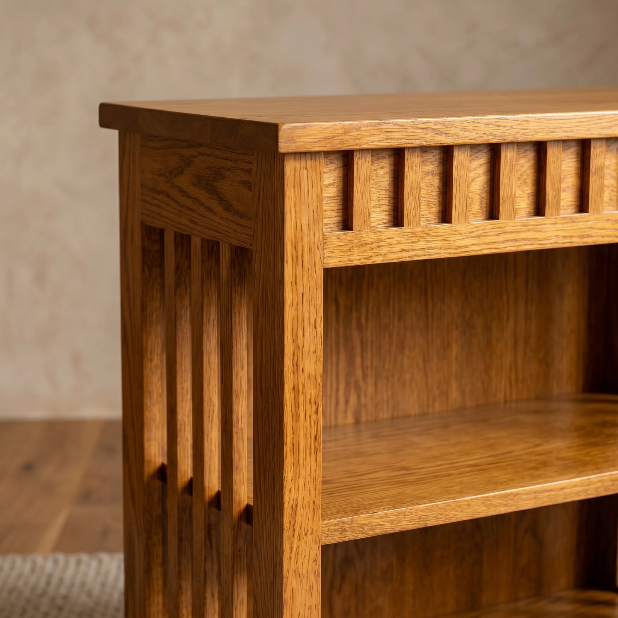 30" Bookcase - Solid Oak — close-up detail