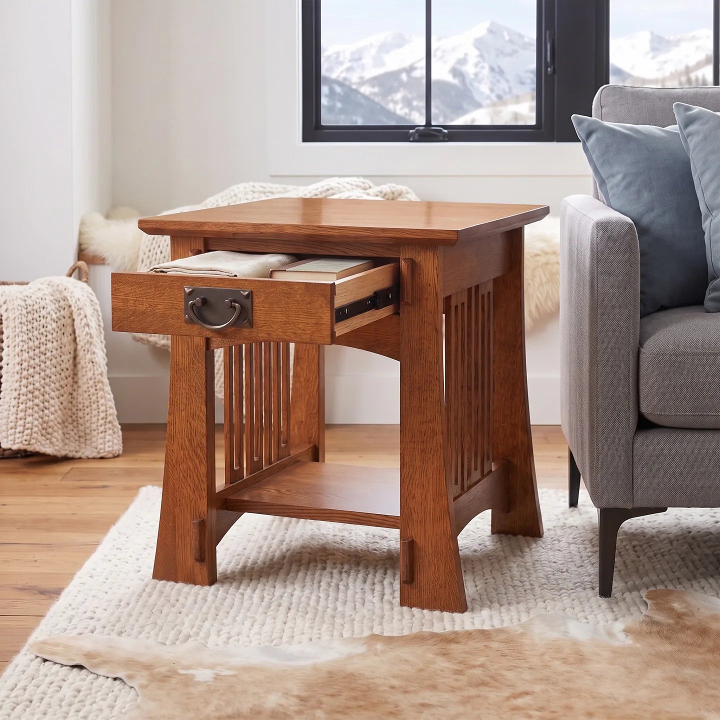 Bungalow End Table - Antique Brown